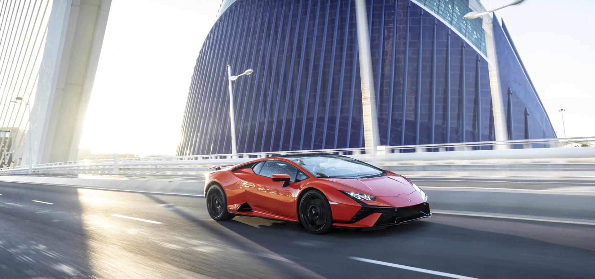 /assets/models/huracan-tecnica/huracan-tecnica-3.webp